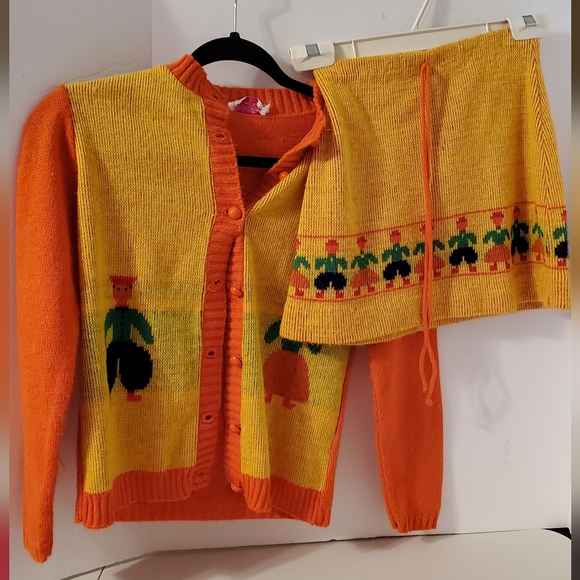 Vintage 1970s LOVE BUG BY INFANTA Girls Kids Sweater Skirt Set - Picture 1 of 7
